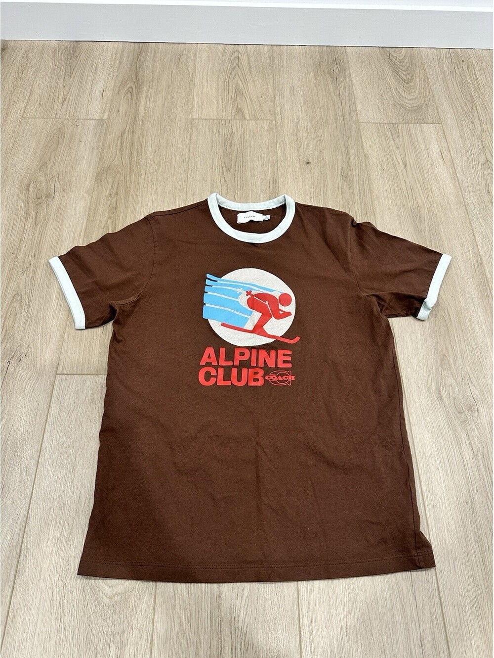 Coach T Shirt Womens M Brown Alpine Club Skiing Shrunken Tee Ringer Short Sleeve